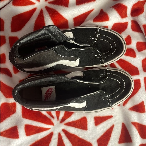 VANS Sk8-Hi Skate Shoes - Picture 2 of 4